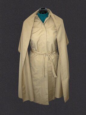 1970s Bonnie Cashin Weatherwear for Russ Taylor Tan Trenchcoat w Cape, Small